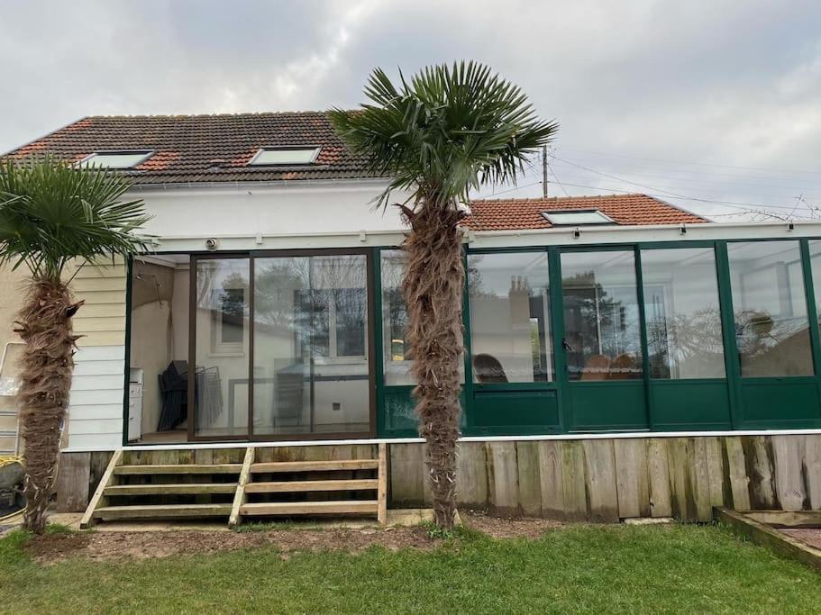Maison Confortable Pour 10 Personnes Avec Jacuzzi ウルガット エクステリア 写真